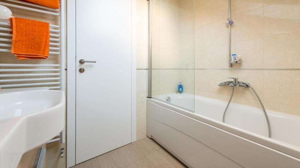 Top Hill Premium Apartment Дубровник Экстерьер фото